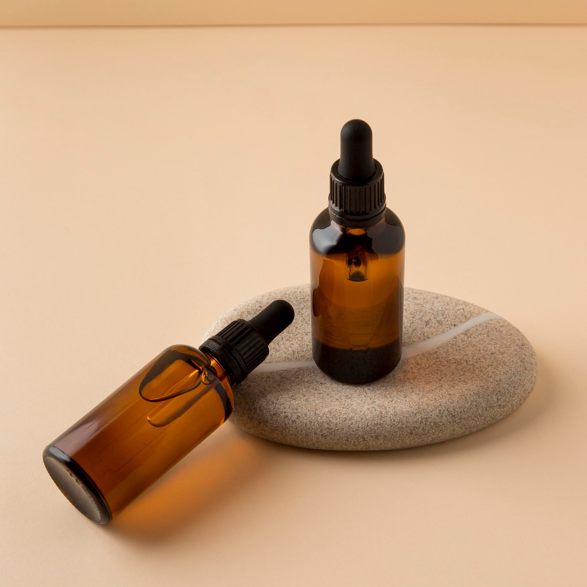 Face Oil by Delizia Naturally, Australia